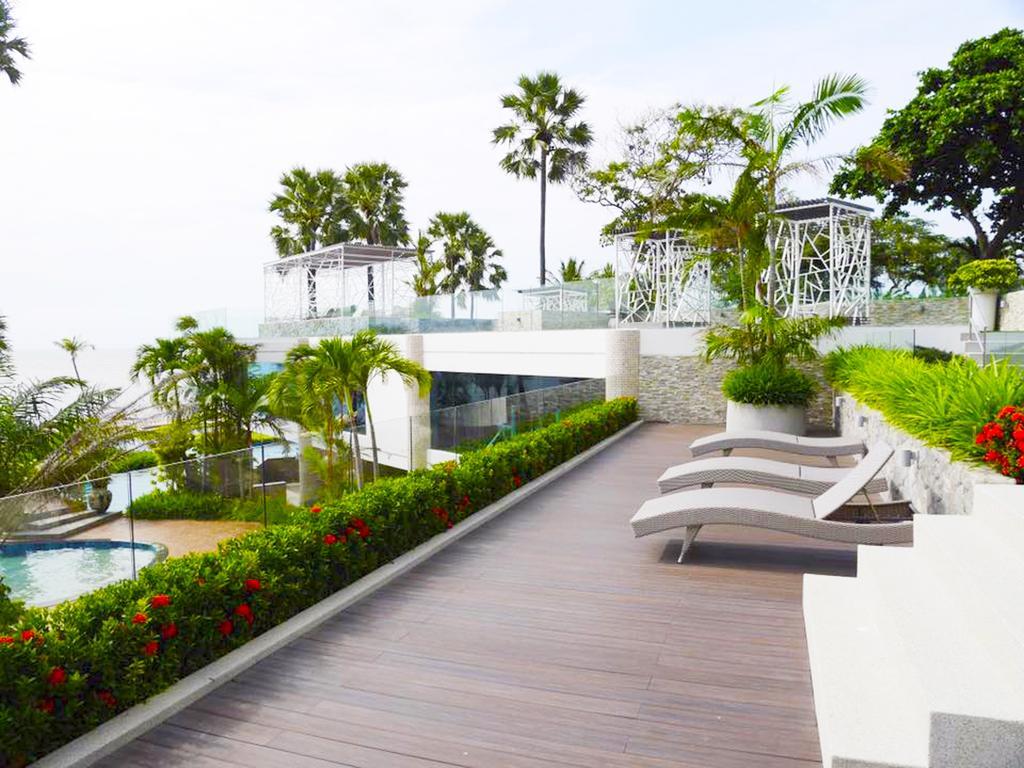 The Palm Wongamat Beach Pattaya Exteriör bild