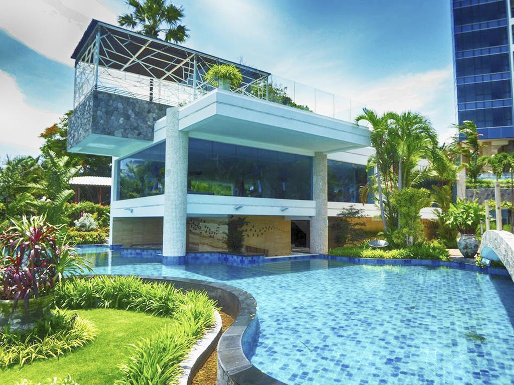 The Palm Wongamat Beach Pattaya Exteriör bild