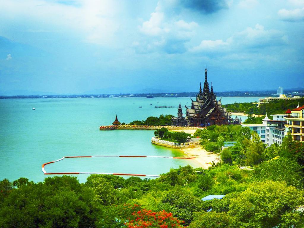 The Palm Wongamat Beach Pattaya Exteriör bild