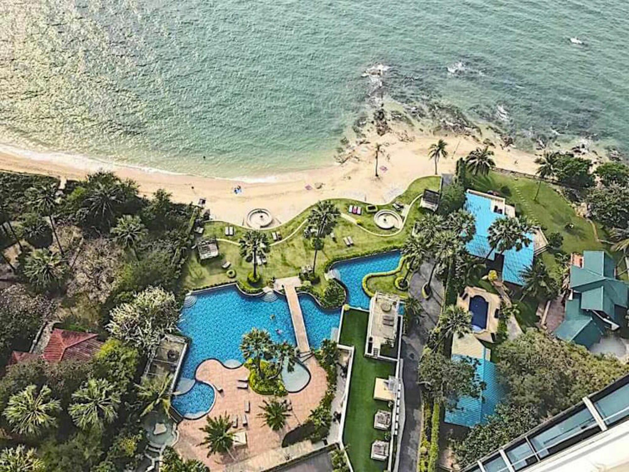 The Palm Wongamat Beach Pattaya Exteriör bild